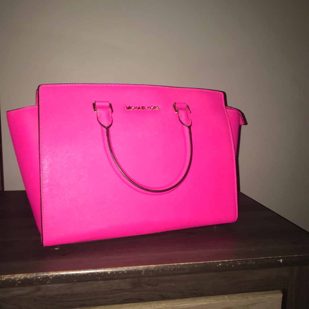 MK large tote